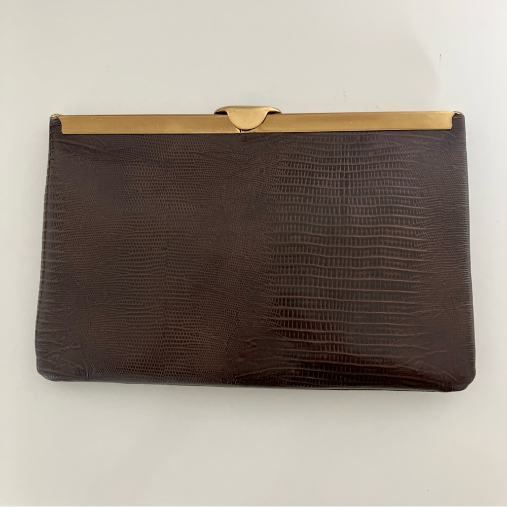 Brown Clutch with Wristlet in Elegant Design
